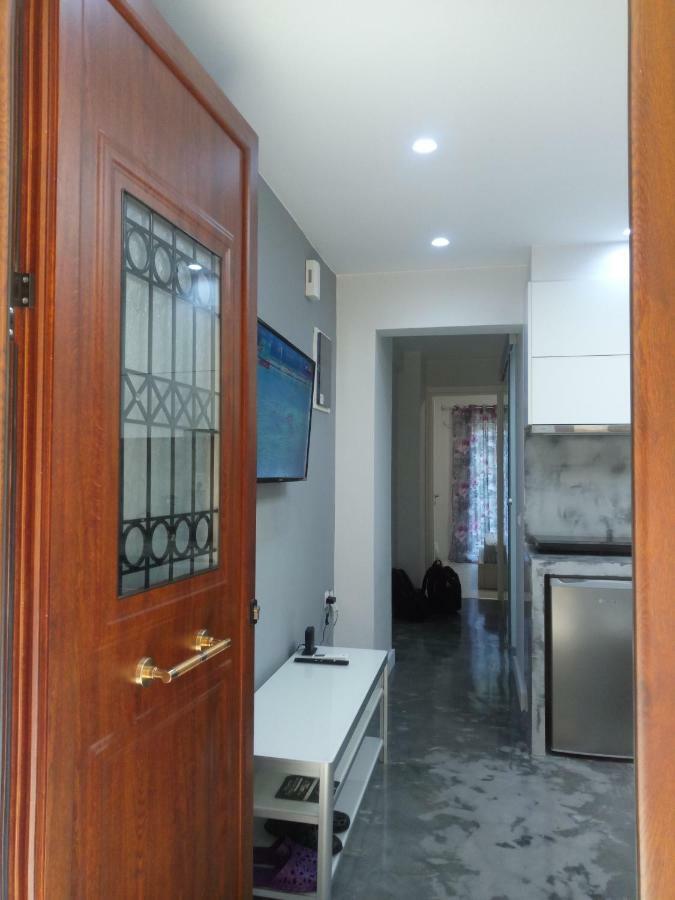 New Apartment With A Separate Entrance Near The Subway. Athen Eksteriør bilde